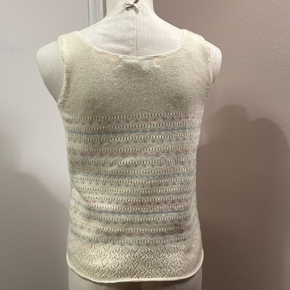 Saks Fifth Avenue Wool Sweater size M- vintage - Picture 6 of 8